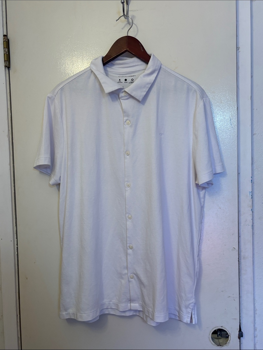 Calvin Klein White Short-Sleeve Button-Down Shirt